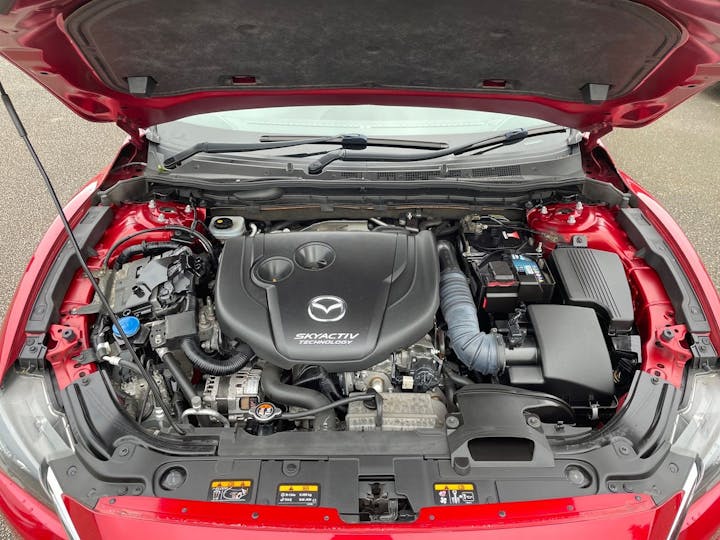 Red Mazda Mazda6 2.2 Skyactiv-d Sport Nav Auto Euro 6 (s/s) 4dr 2015