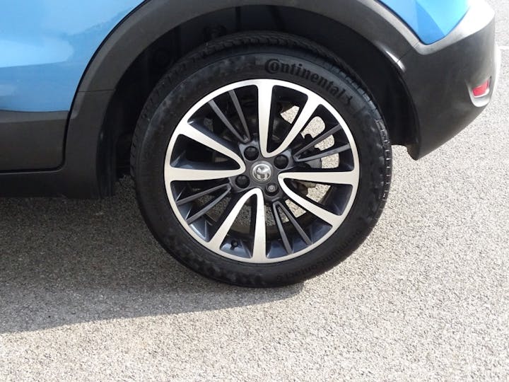 Blue Vauxhall Crossland X 1.2 Turbo Ecotec Elite Euro 6 (s/s) 5dr 2018