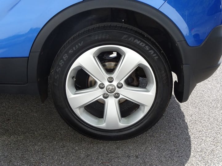 Blue Vauxhall Mokka 1.4t Tech Line 2wd (s/s) 5dr 2015