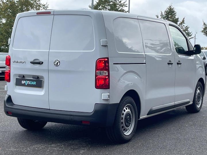 White Vauxhall Vivaro E 3100 75kwh Prime Auto L2 H1 6dr (7.4kw Charger) 2023