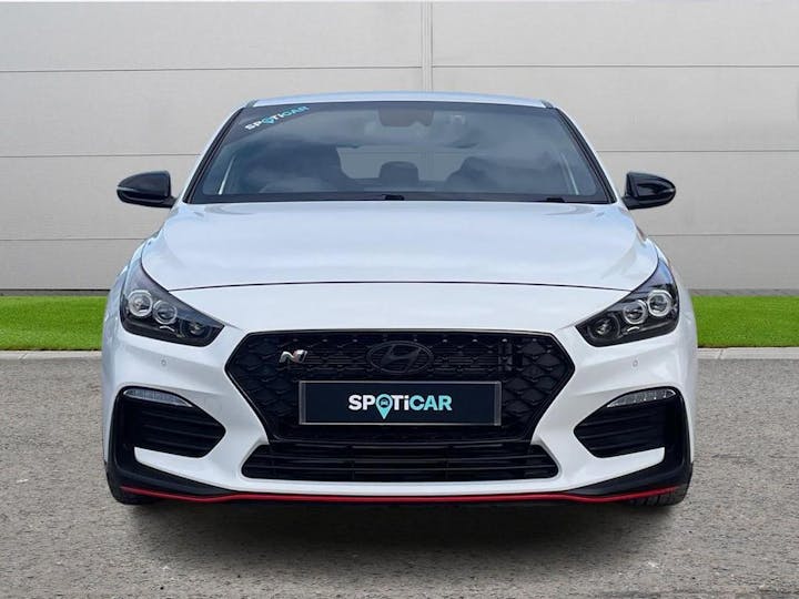 White Hyundai I30 2.0 T-gdi N Performance Fastback Euro 6 (s/s) 5dr 2019