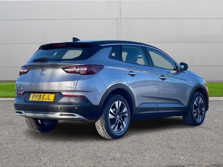 Grey Vauxhall Grandland X 1.2 Turbo Sport Nav Euro 6 (s/s) 5dr 2019