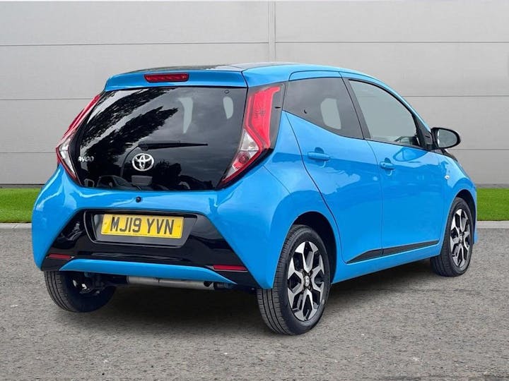 Blue Toyota Aygo 1.0 VVT-i X-trend Funroof X-shift Euro 6 5dr 2019