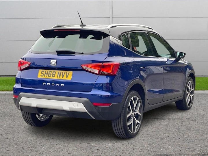 Blue SEAT Arona 1.6 TDI Xcellence Lux Euro 6 (s/s) 5dr 2018