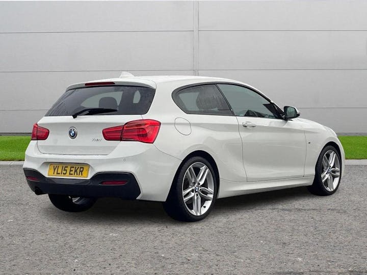 White BMW 1 Series 1.6 118i M Sport Auto Euro 6 (s/s) 3dr 2015