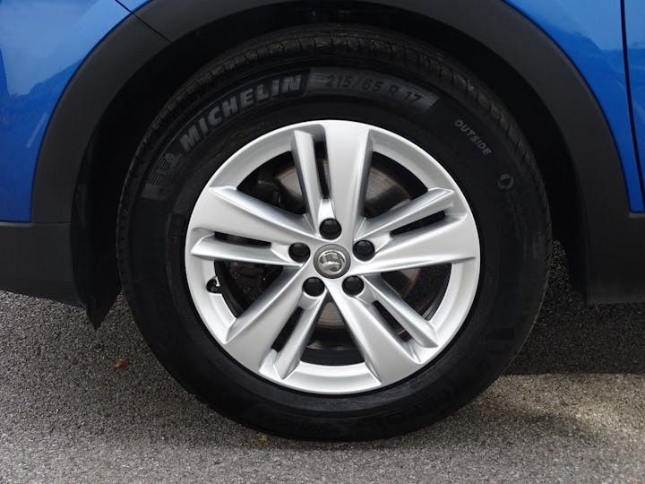 Blue Vauxhall Grandland X 1.5 Turbo D Blueinjection SE Auto Euro 6 (s/s) 5dr 2020