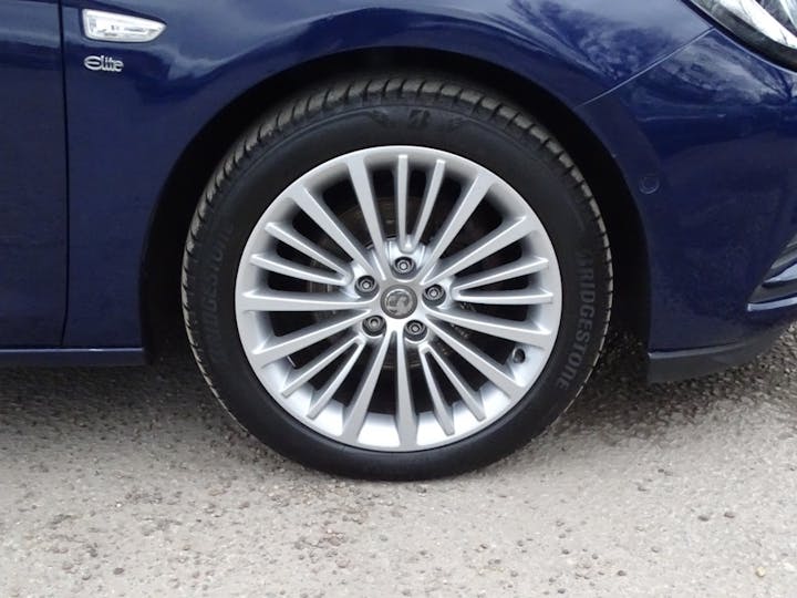 Blue Vauxhall Astra 1.4i Turbo Elite Hatchback 5dr Petrol Euro 6 (150 Ps) 2016