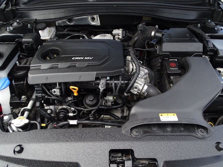 Black Kia Optima 1.7 CRDi 2 Sportswagon 5dr Diesel Euro 6 (s/s) (139 Bhp) 2018
