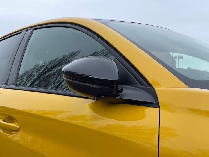 Yellow Peugeot 208 1.2 Puretech GT Premium Eat Euro 6 (s/s) 5dr 2022