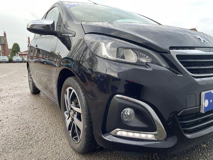 Black Peugeot 108 1.0 Collection Euro 6 (s/s) 5dr 2020