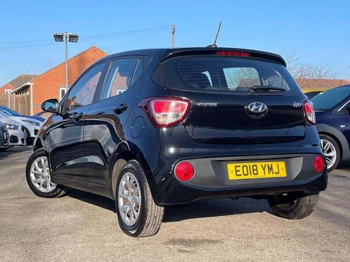 Black Hyundai I10 1.2 SE Euro 6 5dr 2018