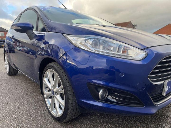 Blue Ford Fiesta 1.6 TdCi Titanium X Euro 5 3dr 2014