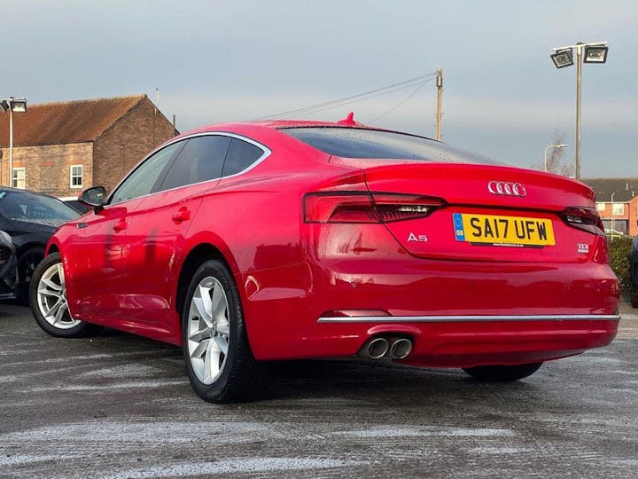 Red Audi A5 2.0 TDI Ultra Sport Sportback Euro 6 (s/s) 5dr 2017