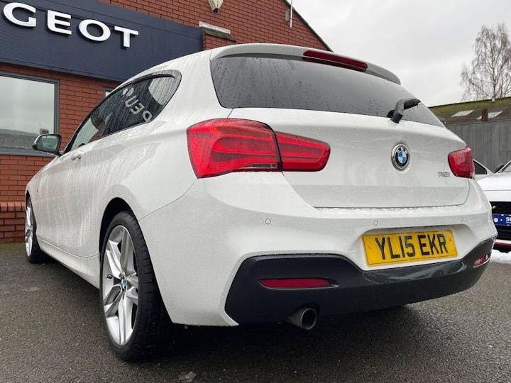 White BMW 1 Series 1.6 118i M Sport Auto Euro 6 (s/s) 3dr 2015