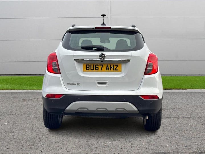 White Vauxhall Mokka X 1.6i Design Nav Euro 6 (s/s) 5dr 2017