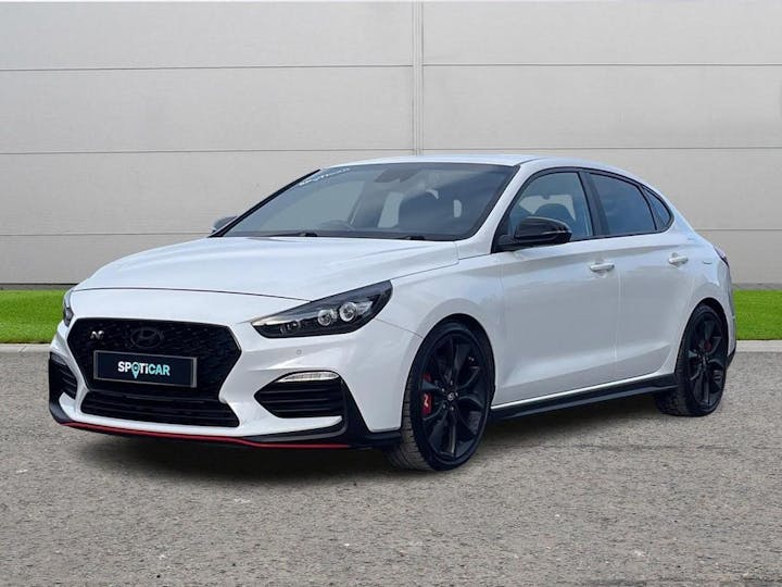 White Hyundai I30 2.0 T-gdi N Performance Fastback Euro 6 (s/s) 5dr 2019