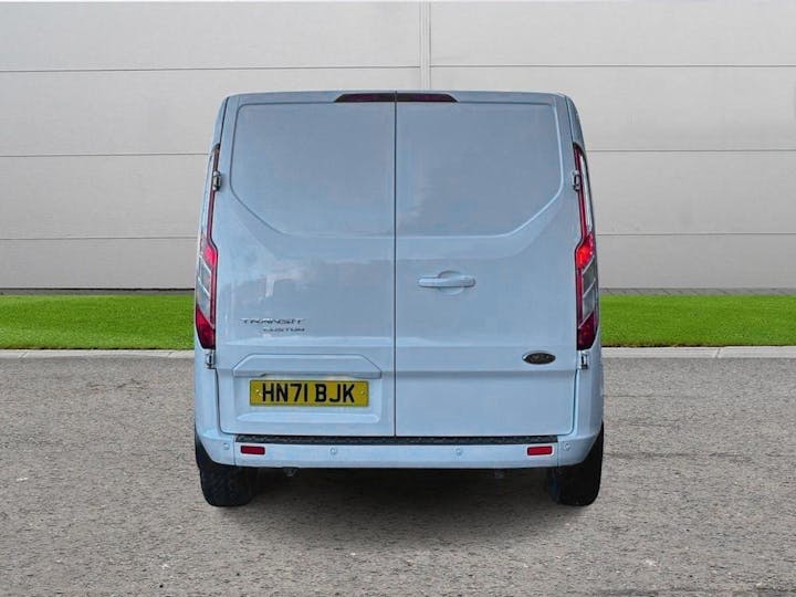 White Ford Transit Custom 2.0 320 Ecoblue Limited Crew Van L2 H1 Euro 6 (s/s) 5dr (6 Seat) 2021