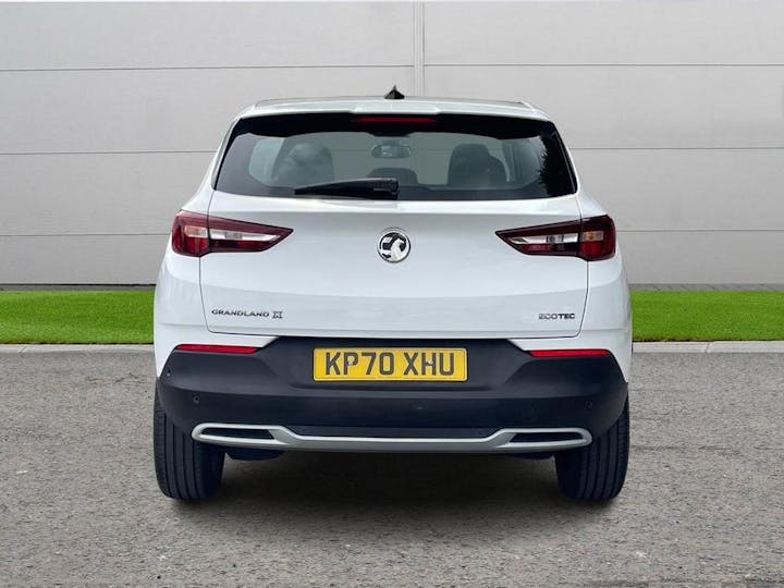 White Vauxhall Grandland X 1.2 Turbo Elite Nav Euro 6 (s/s) 5dr 2021