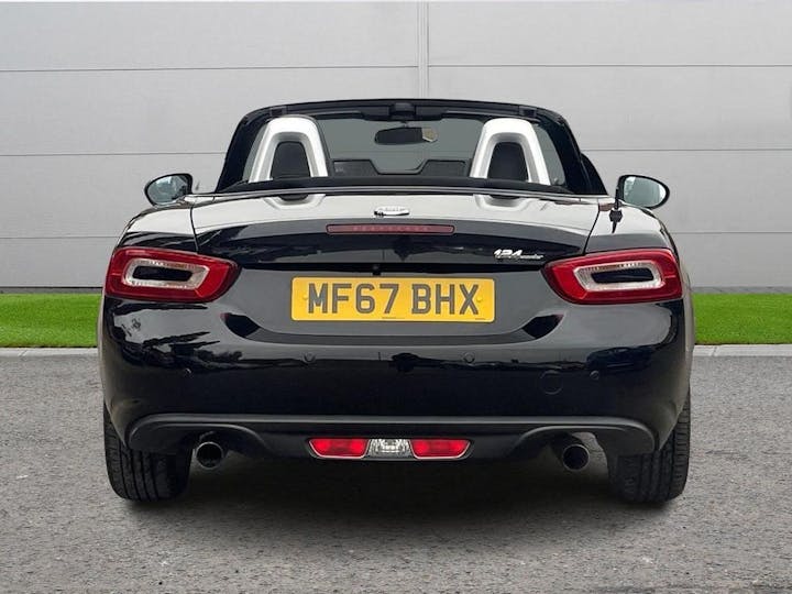 Black FIAT 124 Spider 1.4 Multiair Lusso Euro 6 2dr 2017