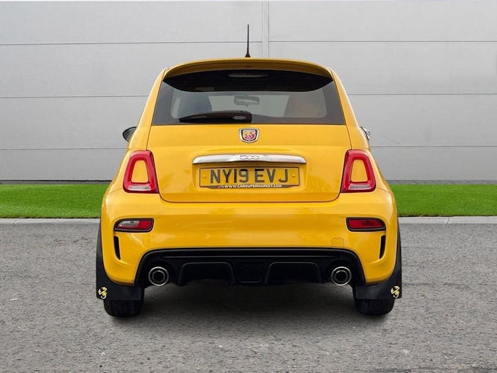 Yellow Abarth 595 1.4 T-jet 70th Euro 6 3dr 2019