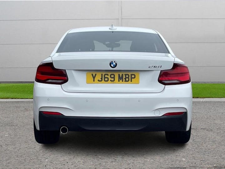 White BMW 2 Series 1.5 218i Gpf M Sport Euro 6 (s/s) 2dr 2020