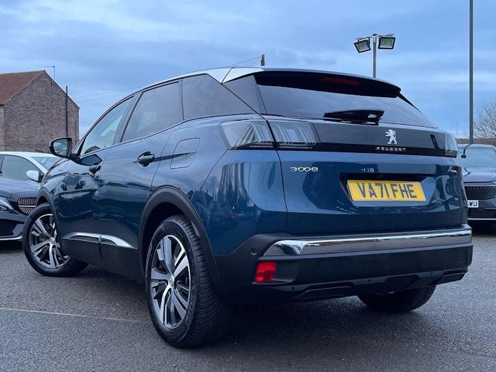 Blue Peugeot 3008 1.6 13.2kwh Allure E-eat Euro 6 (s/s) 5dr 2022