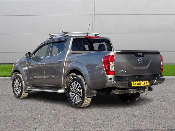 Grey Nissan Navara 2.3 DCi Tekna 4wd Euro 6 (s/s) 4dr 2018