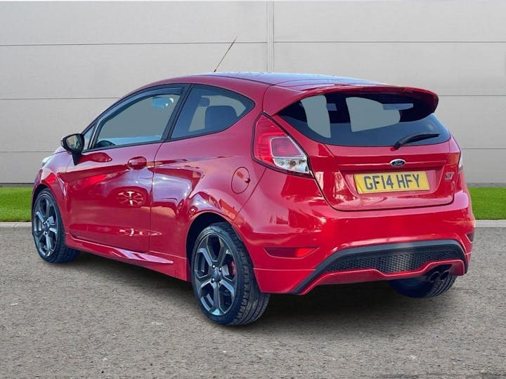 Red Ford Fiesta 1.6t Ecoboost ST-2 Euro 5 3dr 2014