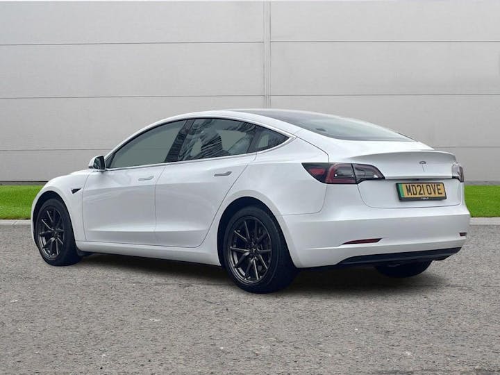 White Tesla Model 3 Standard Range Plus Auto Rwd 4dr 2021