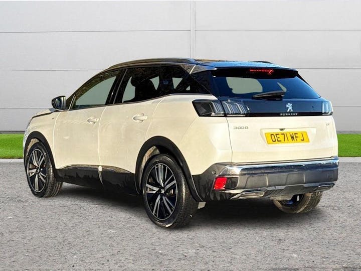 White Peugeot 3008 1.2 Puretech GT Premium Eat Euro 6 (s/s) 5dr 2022