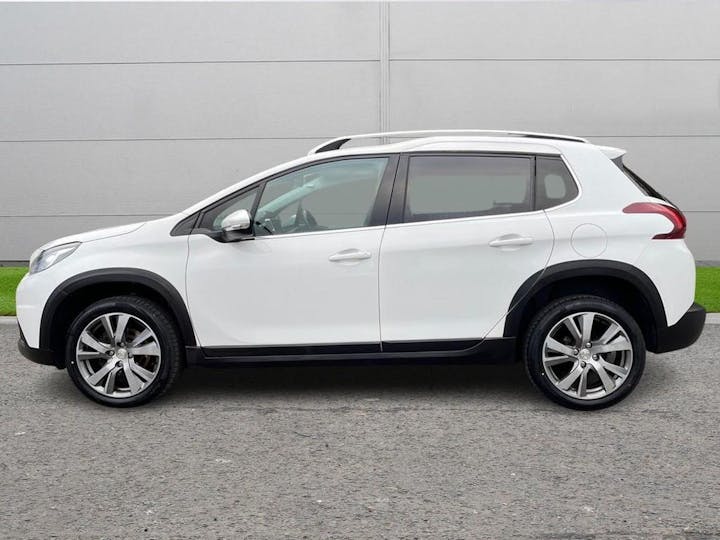 White Peugeot 2008 1.6 Bluehdi Allure Euro 6 (s/s) 5dr 2017