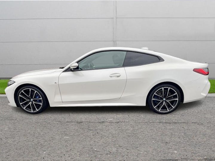 White BMW 4 Series 2.0 420i M Sport Auto Euro 6 (s/s) 2dr 2021