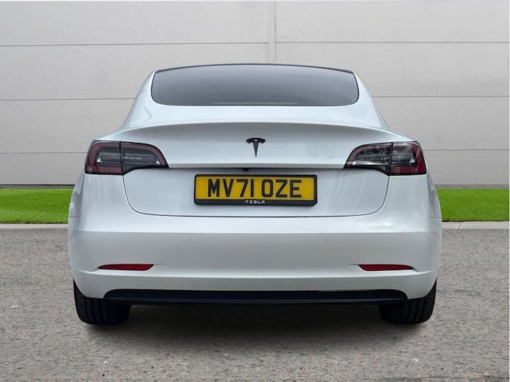 White Tesla Model 3 Standard Range Plus Auto 4dr 2021