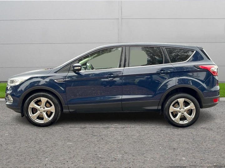 Blue Ford Kuga 2.0 TdCi Titanium X 2wd Euro 6 (s/s) 5dr 2018