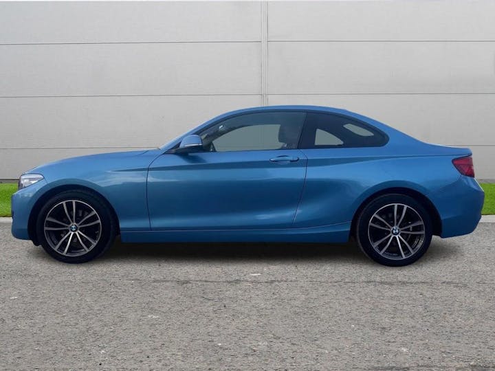 Blue BMW 2 Series 1.5 218i Sport Euro 6 (s/s) 2dr 2017