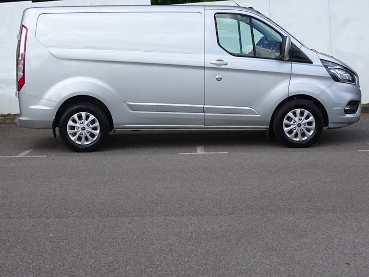 Silver Ford Transit Custom 2.0 280 Ecoblue Limited L1 H1 Euro 6 5dr 2019